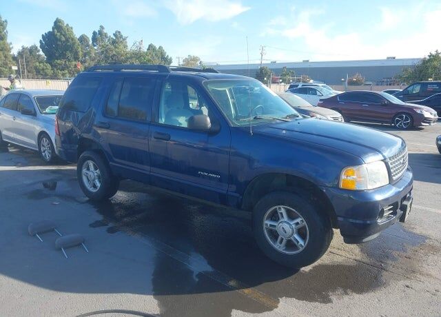 2005 FORD Explorer