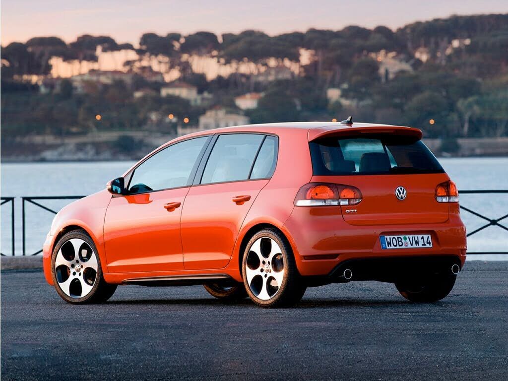 2014 VOLKSWAGEN GTI