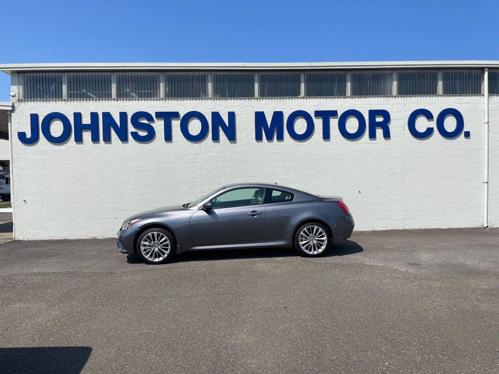 2012 INFINITI G37
