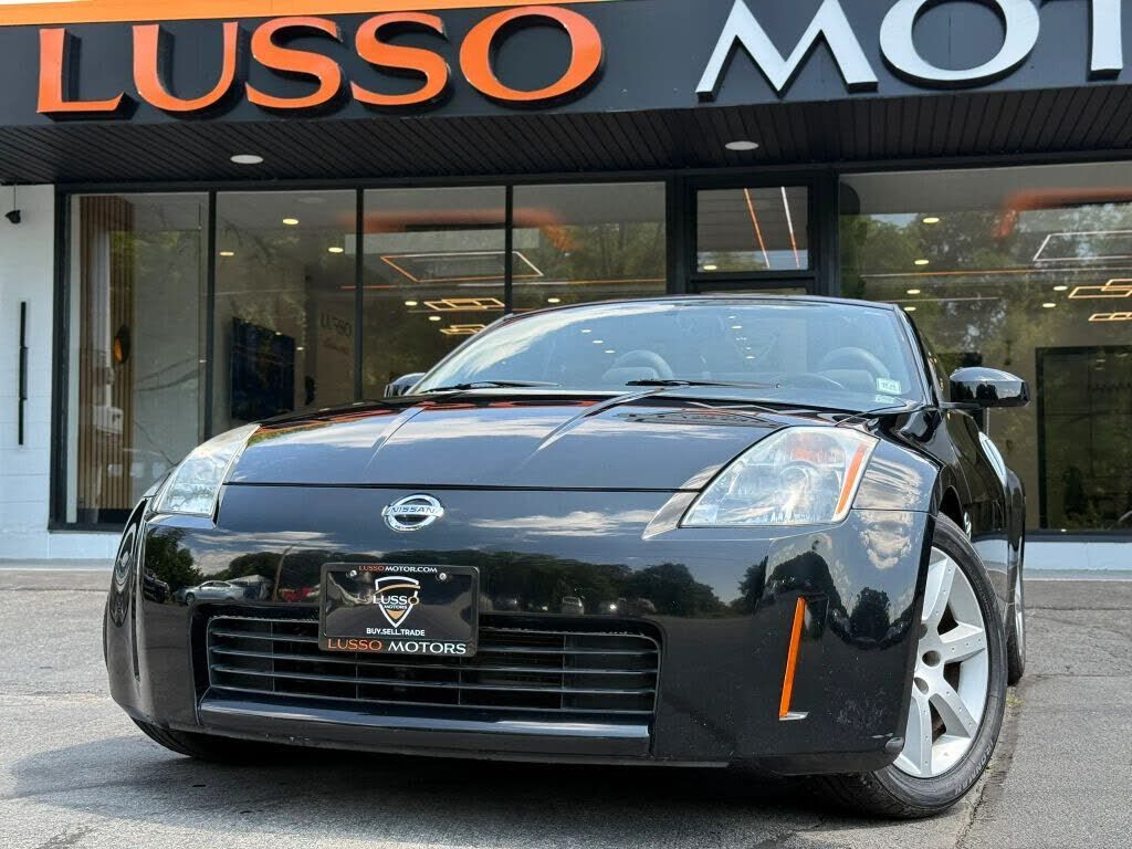2004 NISSAN 350Z