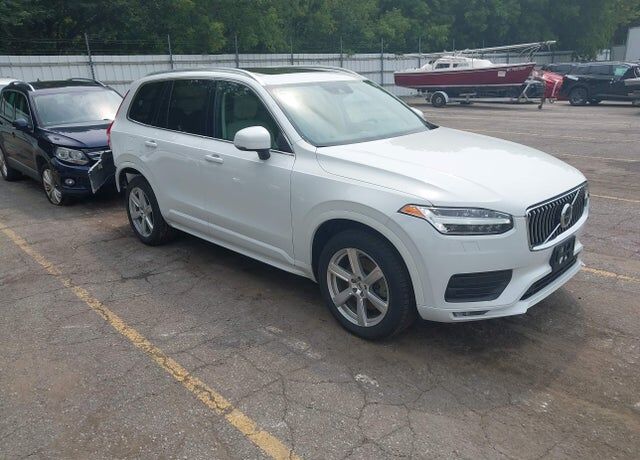 2021 VOLVO XC90