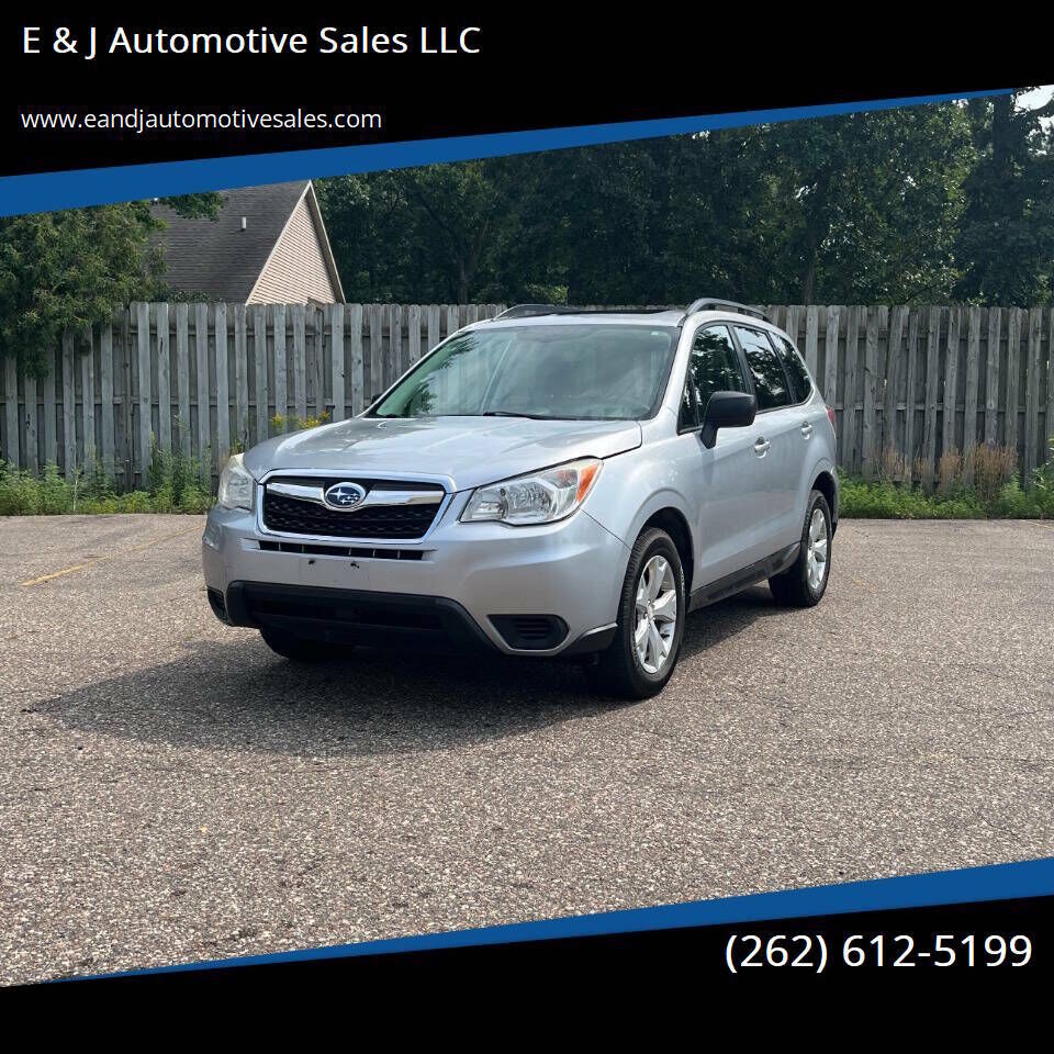 2015 SUBARU Forester