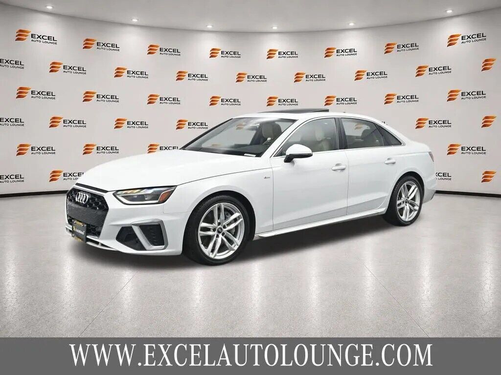 2022 AUDI A4