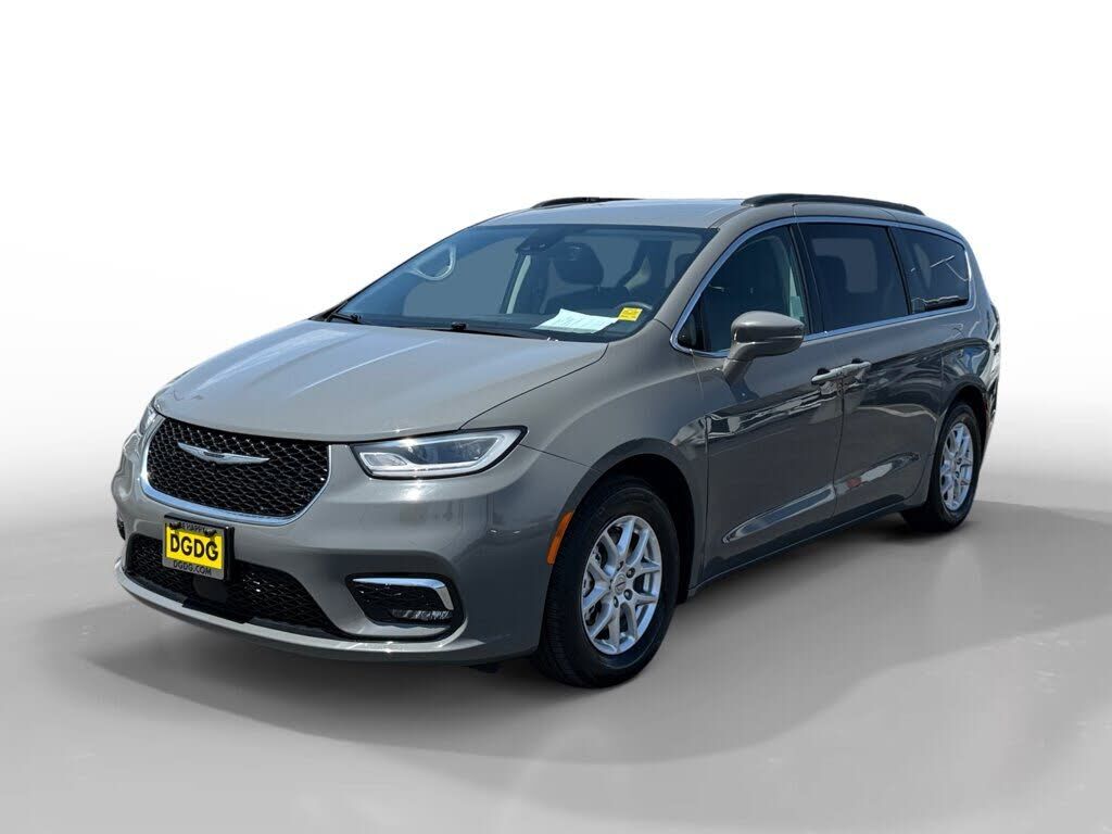 2022 CHRYSLER Pacifica