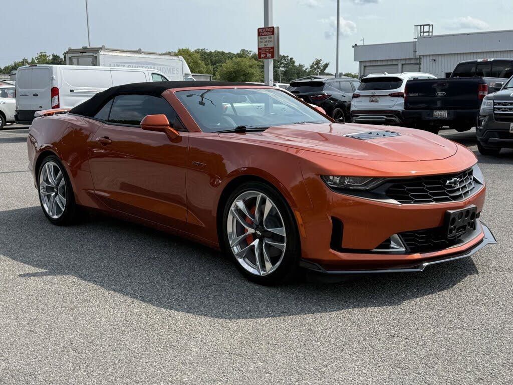 2023 CHEVROLET Camaro