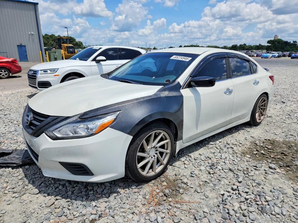 2017 NISSAN Altima