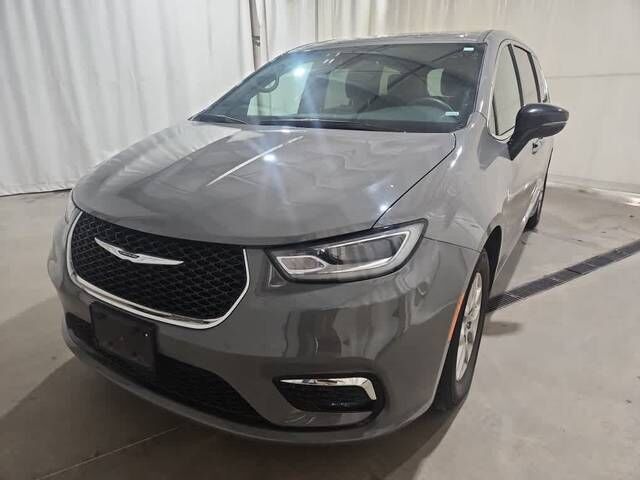 2025 CHRYSLER Pacifica