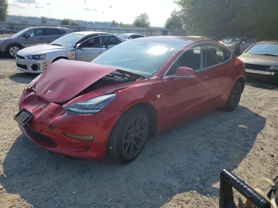 2018 TESLA Model 3