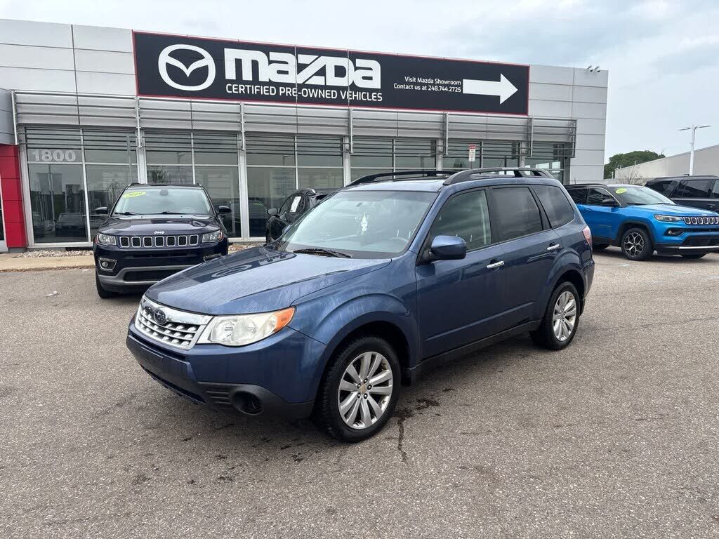 2011 SUBARU Forester
