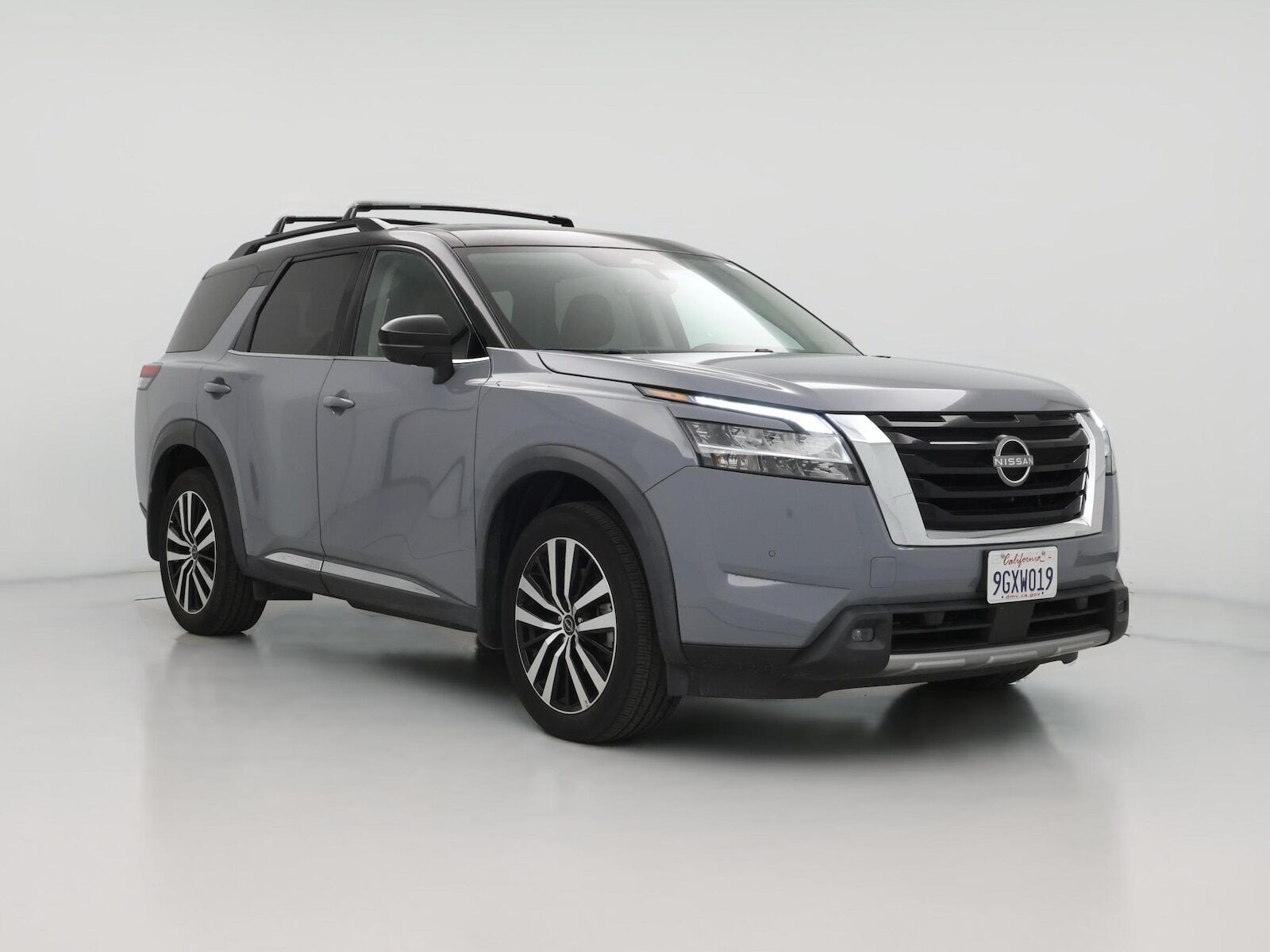 2023 NISSAN Pathfinder