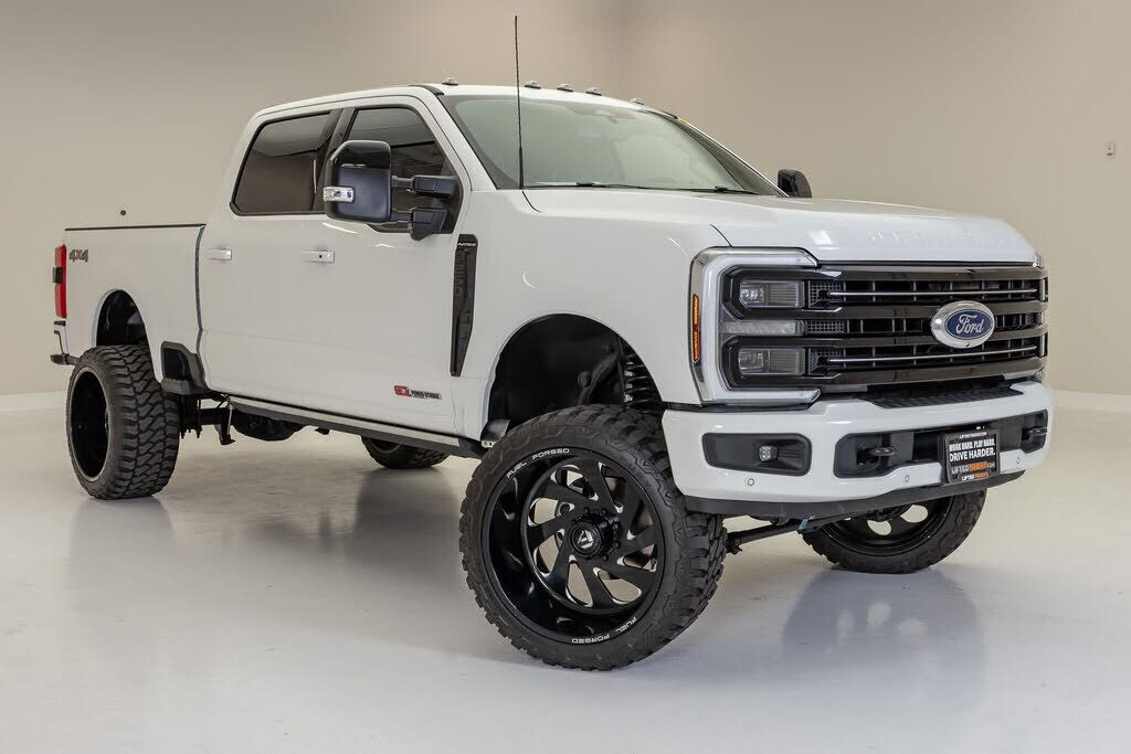 2025 FORD F-250