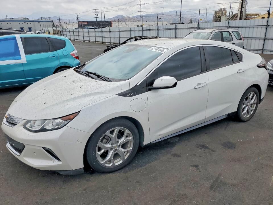 2017 CHEVROLET Volt