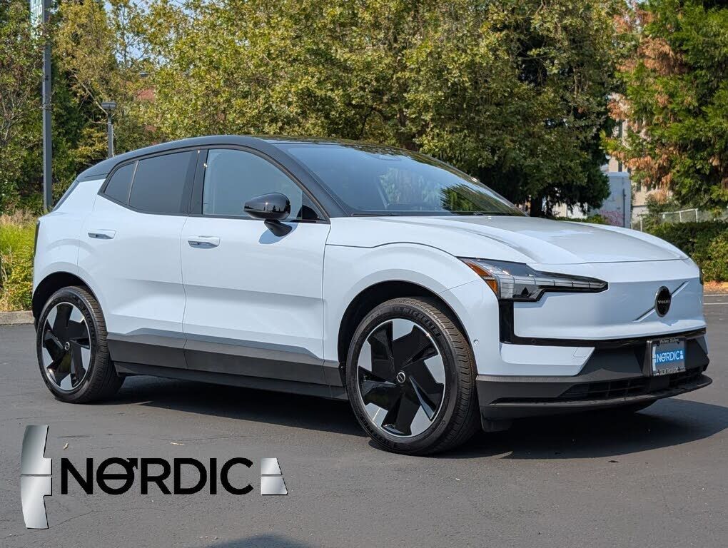 2026 VOLVO EX30