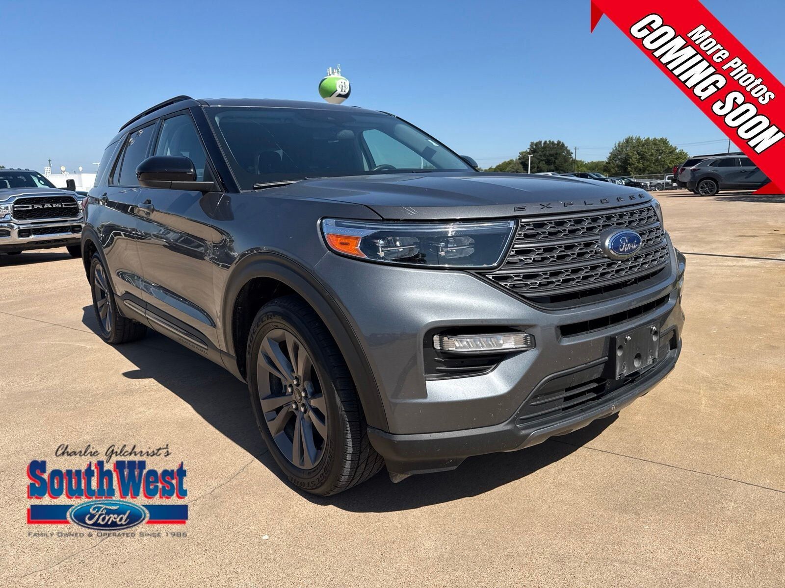 2024 FORD Explorer