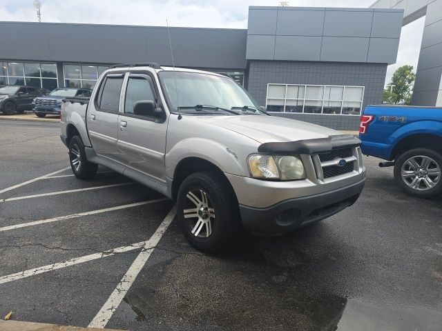 2004 FORD Explorer