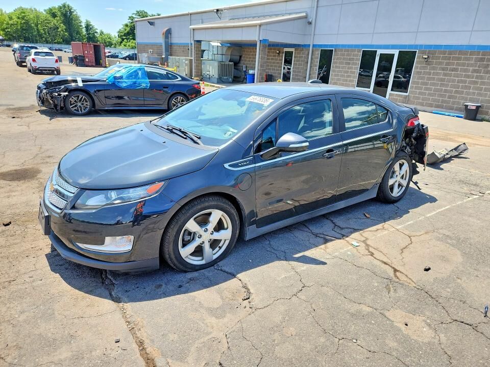 2015 CHEVROLET Volt