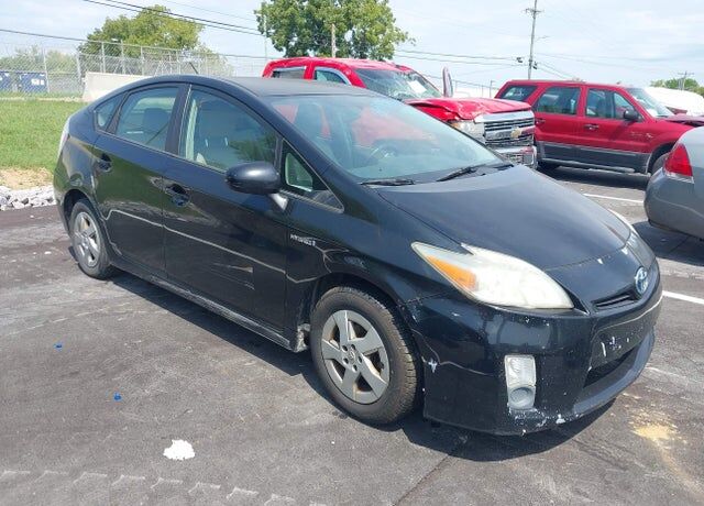 2011 TOYOTA PRIUS
