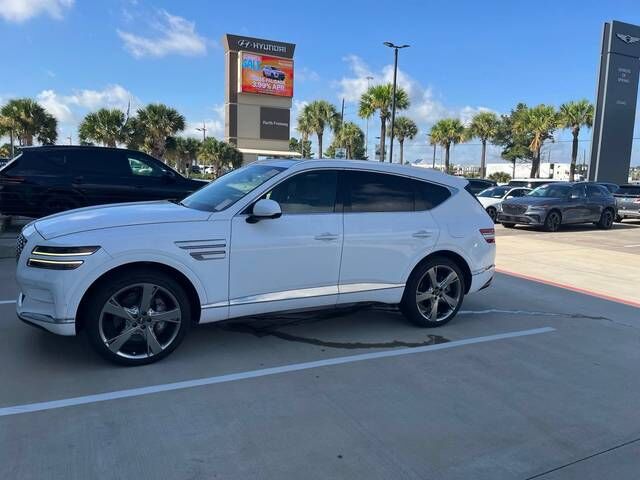 2023 GENESIS GV80
