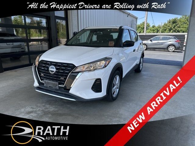 2022 NISSAN Kicks