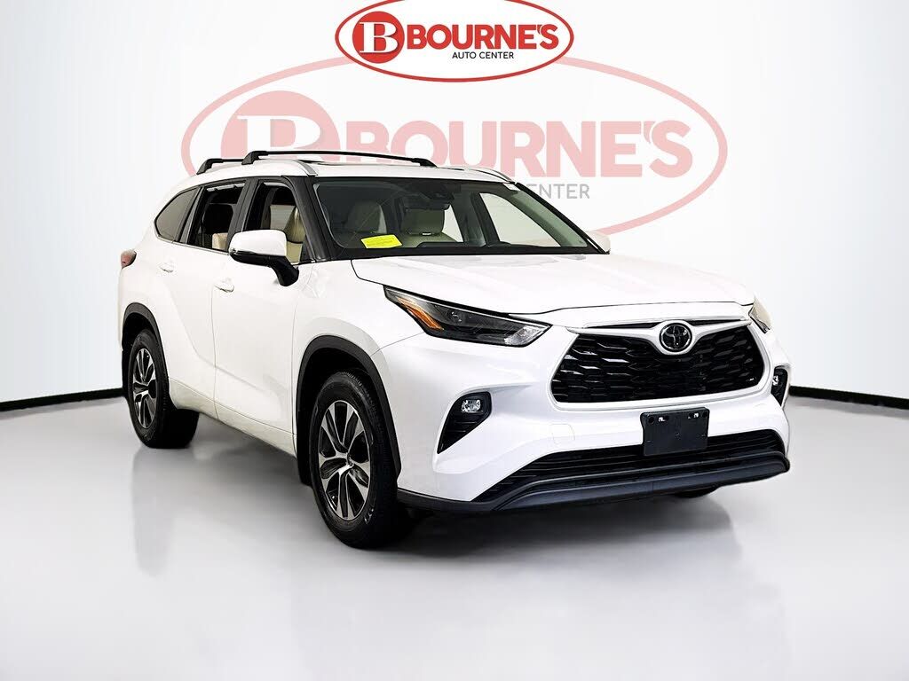 2023 TOYOTA Highlander