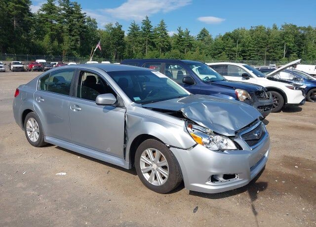 2012 SUBARU Legacy