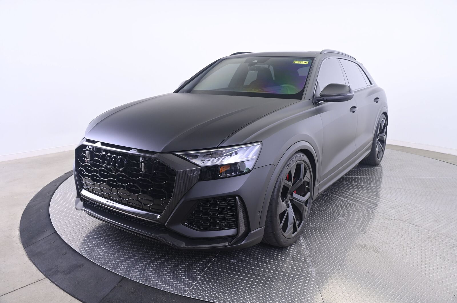 2021 AUDI RS Q8