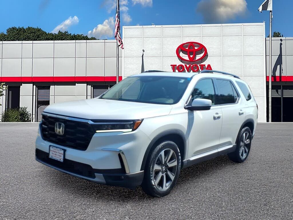 2023 HONDA Pilot