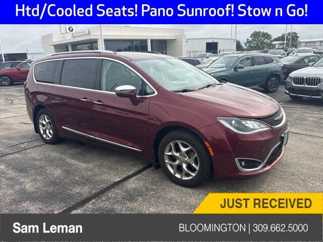 2017 CHRYSLER Pacifica