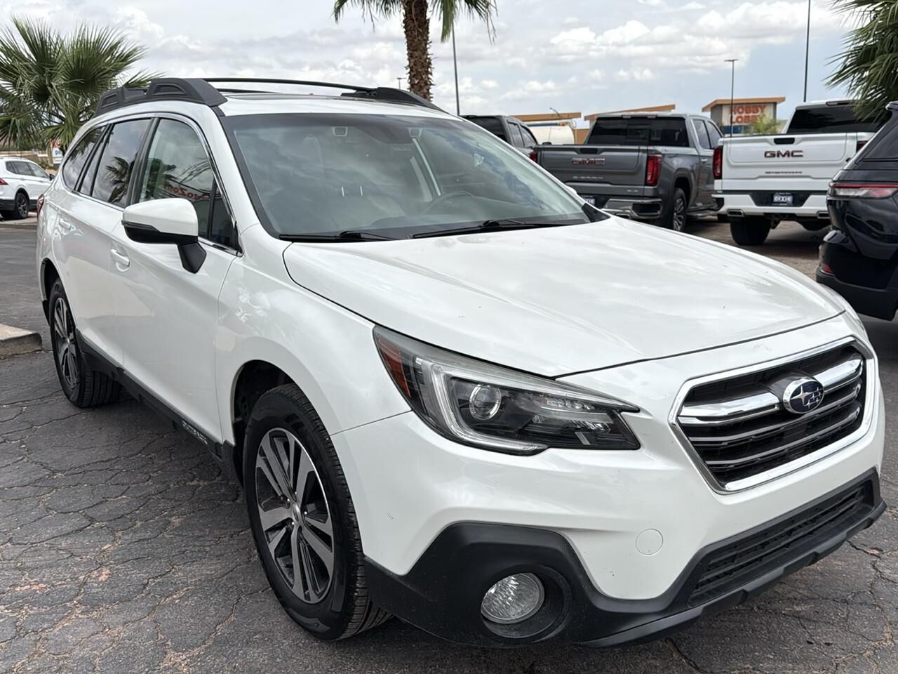 2018 SUBARU Outback