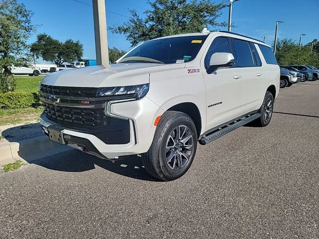 2022 CHEVROLET Suburban