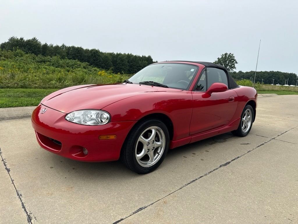 2002 MAZDA MX-5