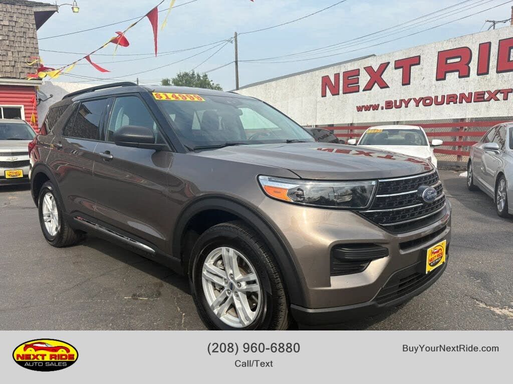 2021 FORD Explorer