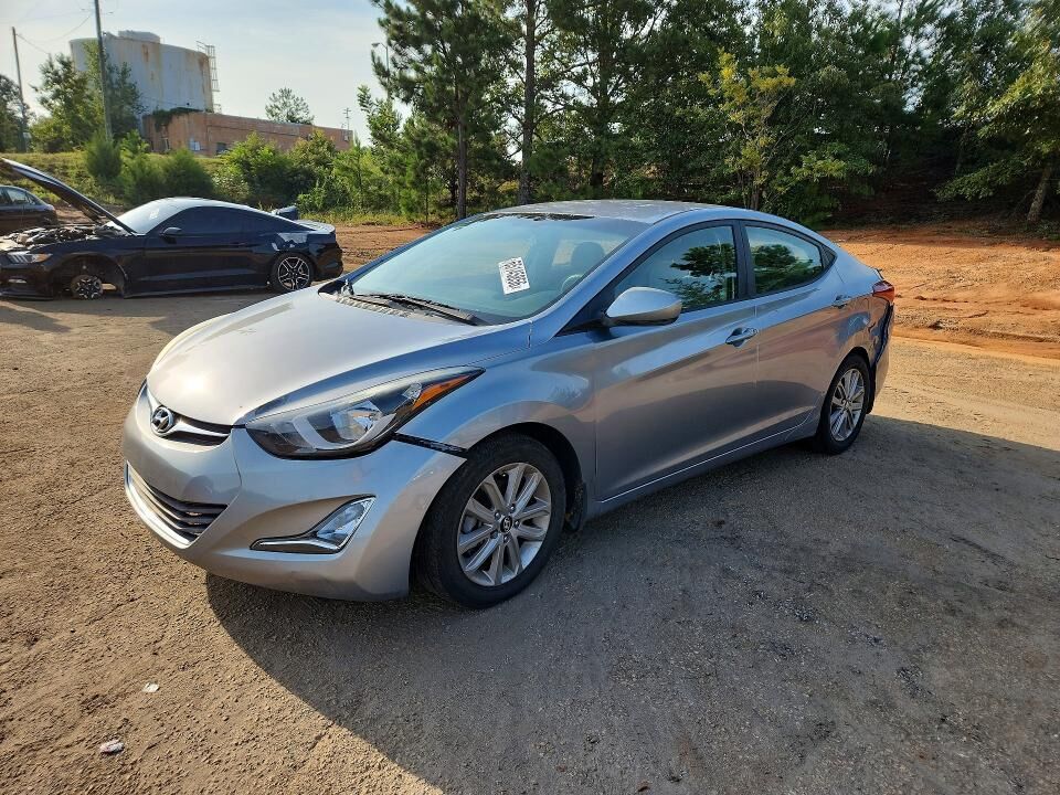 2015 HYUNDAI Elantra