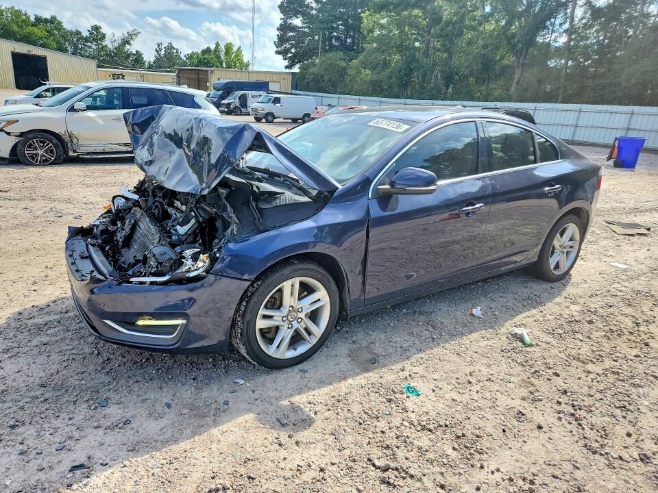 2014 VOLVO S60