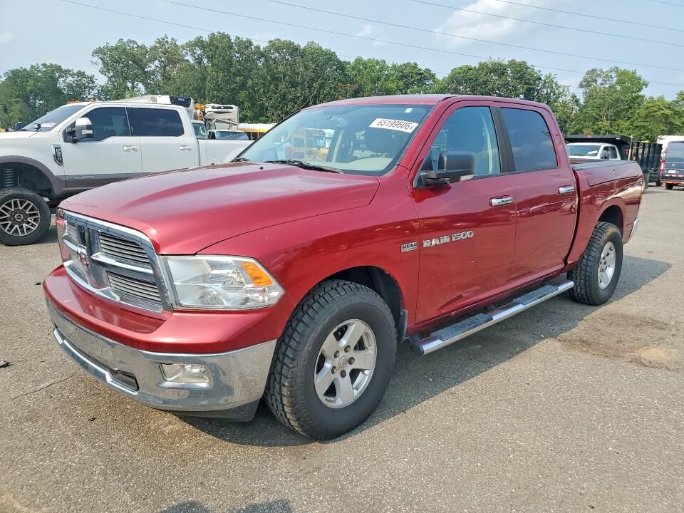 2011 DODGE Ram