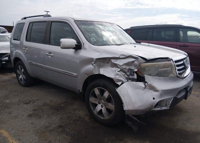 2015 HONDA Pilot