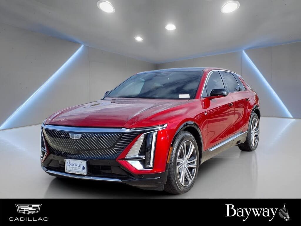 2025 CADILLAC Lyriq