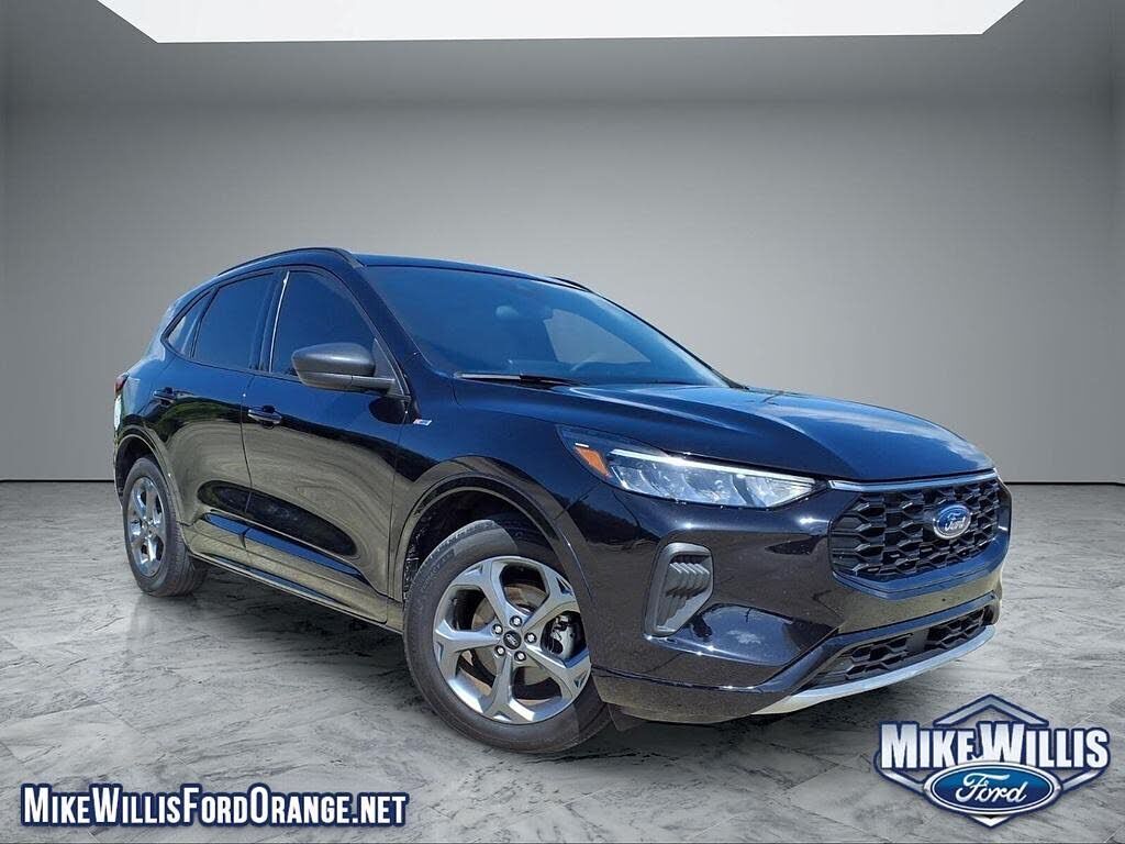 2023 FORD Escape