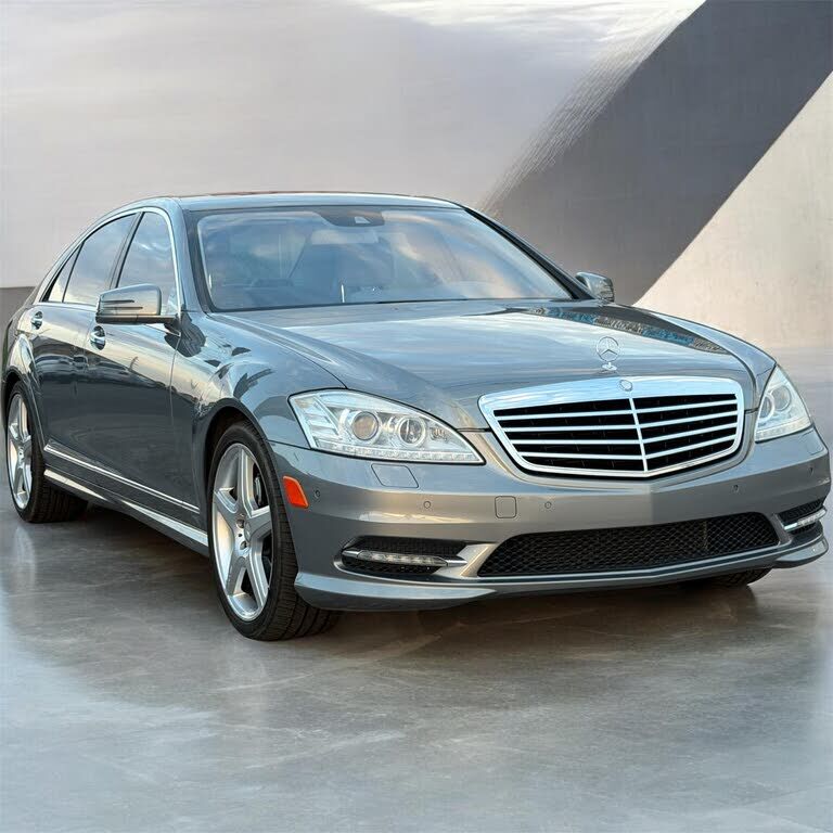 2011 MERCEDES-BENZ S-Class