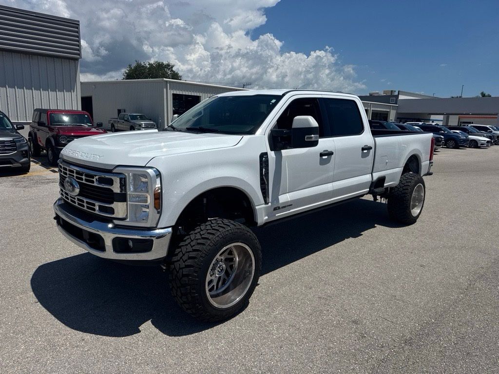 2025 FORD F-250