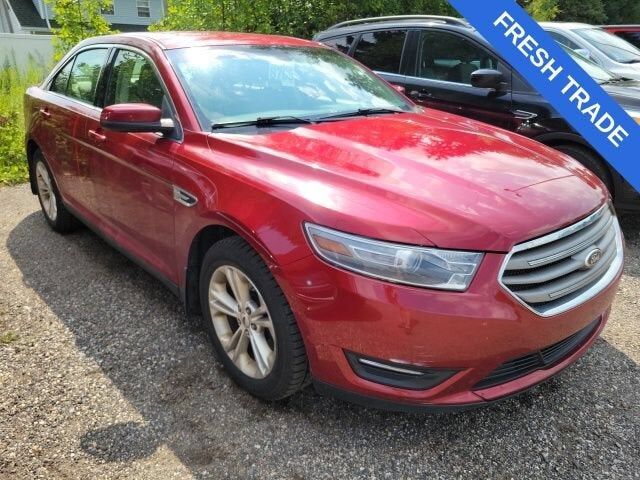 2014 FORD Taurus