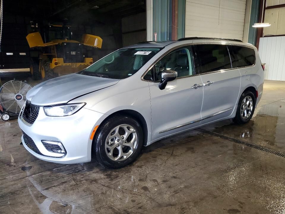 2023 CHRYSLER Pacifica