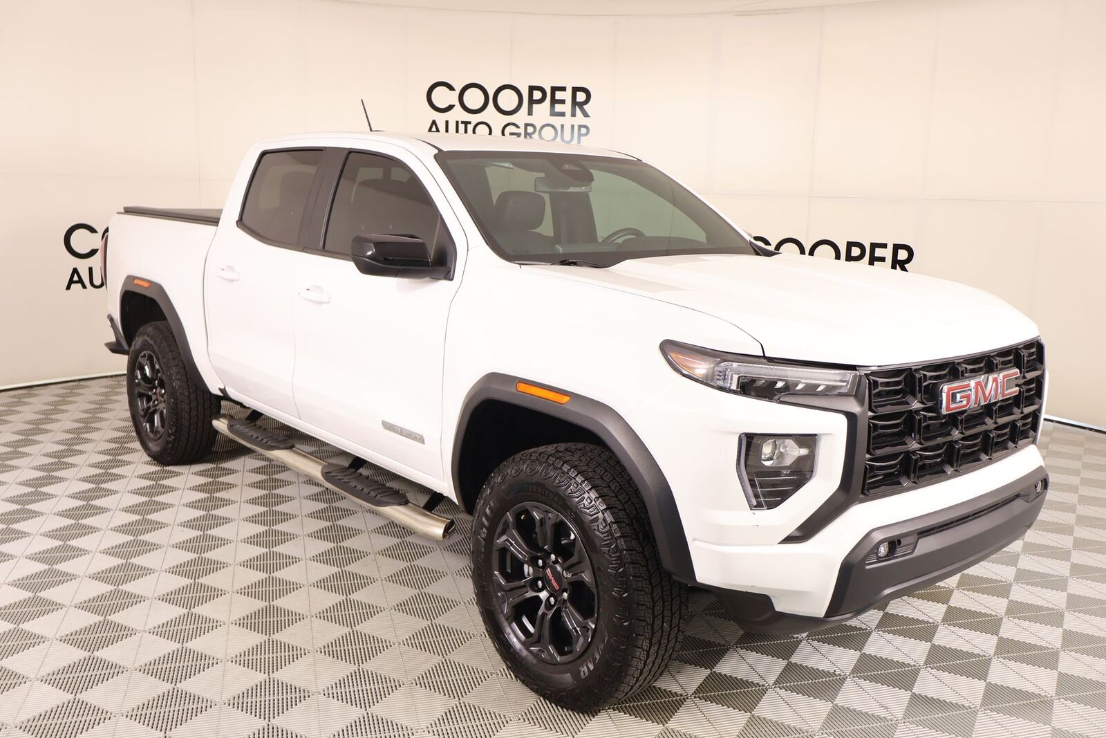 2025 GMC Canyon