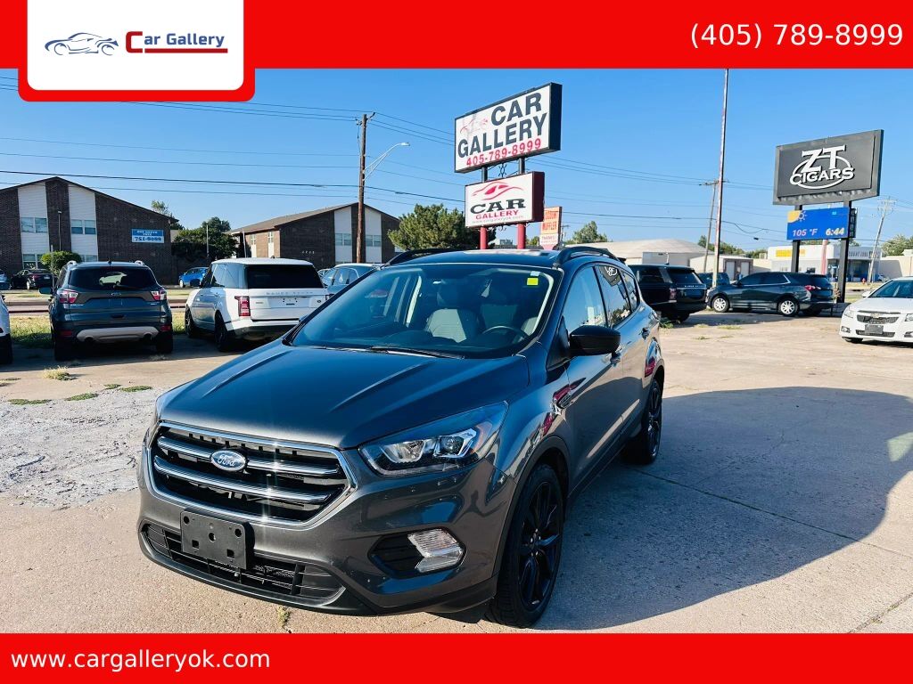2017 FORD Escape