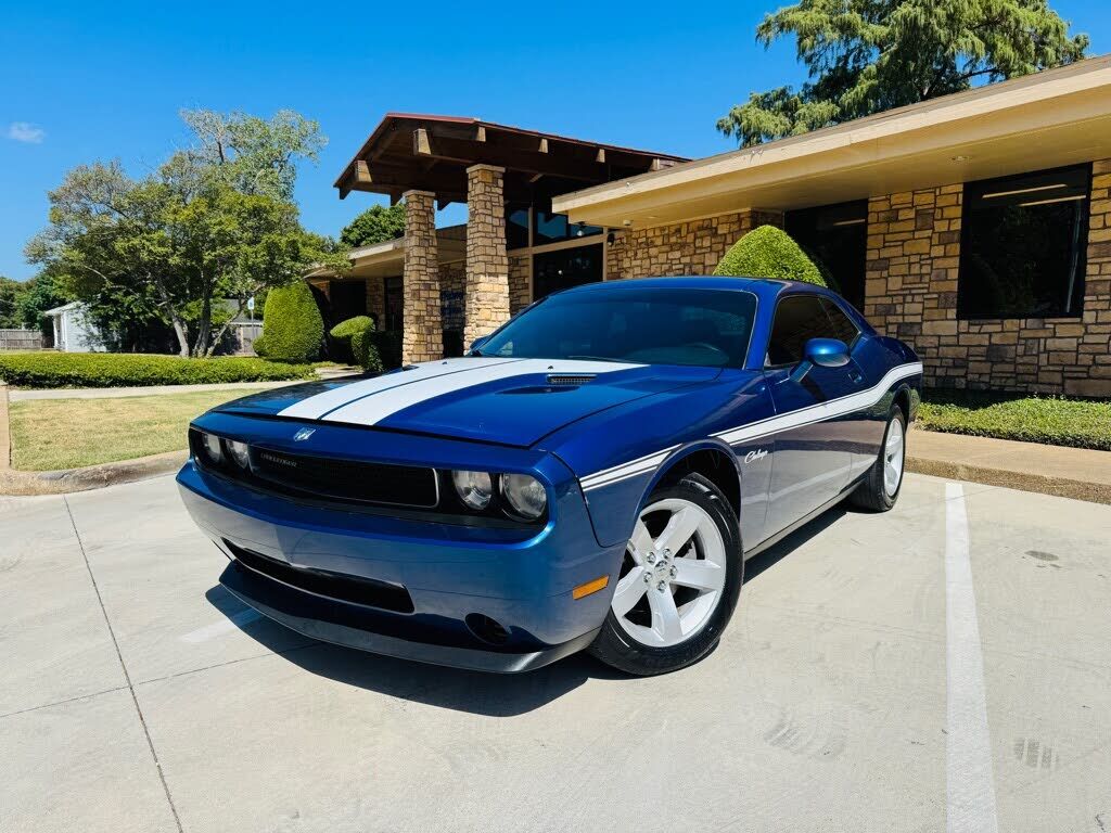 2010 DODGE Challenger