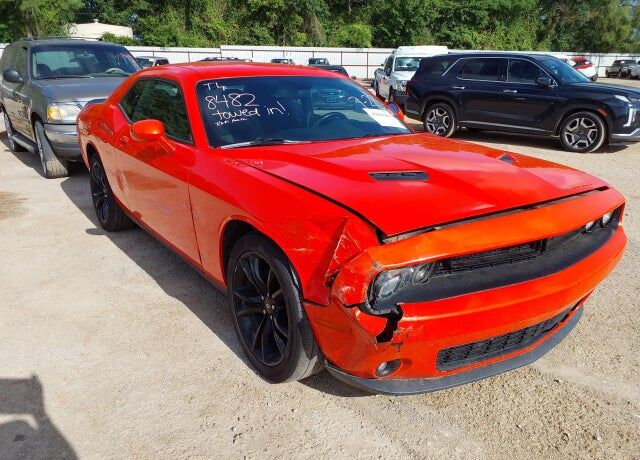 2017 DODGE Challenger