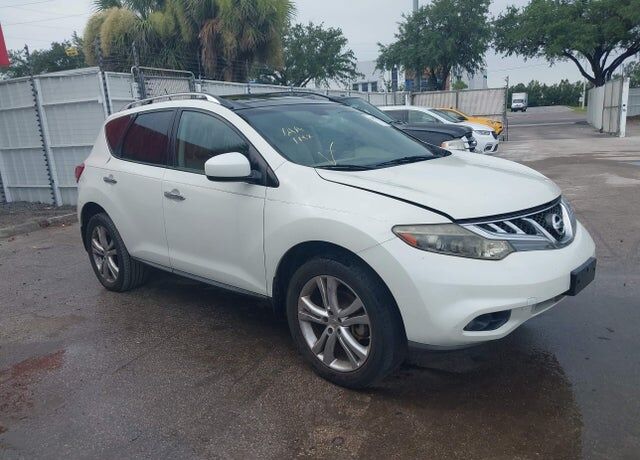 2011 NISSAN Murano