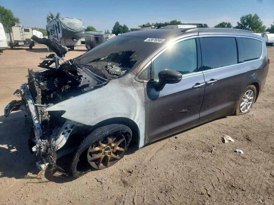 2022 CHRYSLER Pacifica