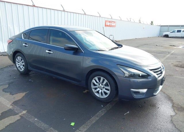 2013 NISSAN Altima
