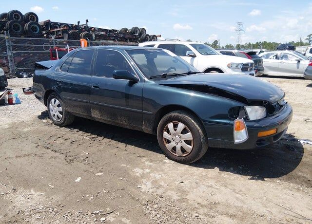 1995 TOYOTA Camry